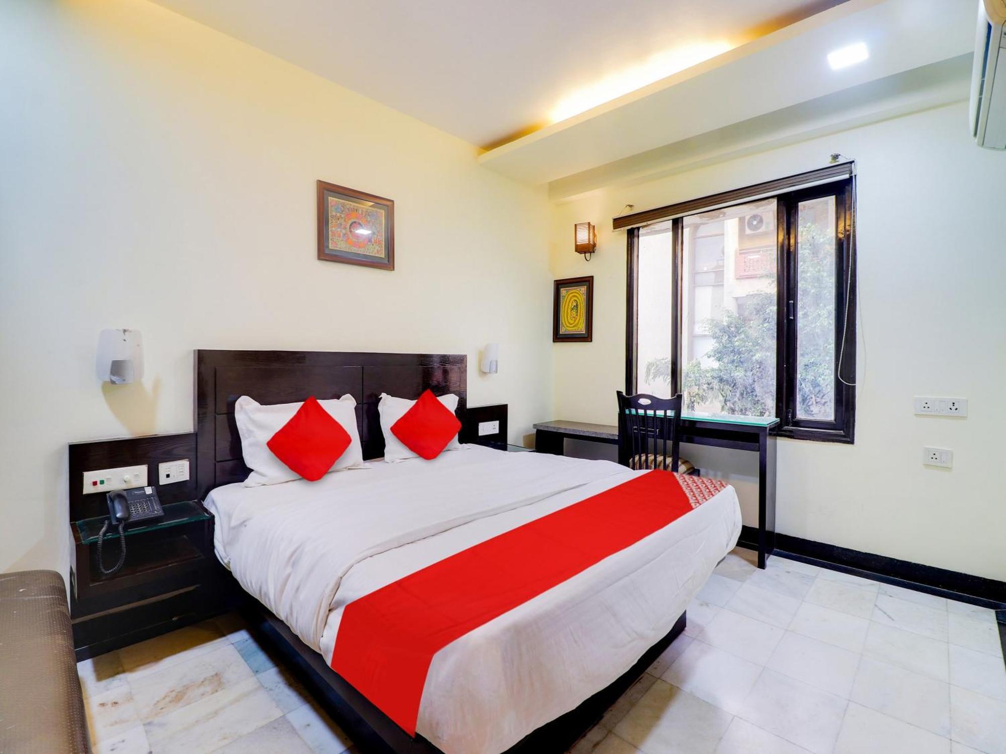 Oyo Flagship Hotel Rudra Palace Agra  Exterior foto