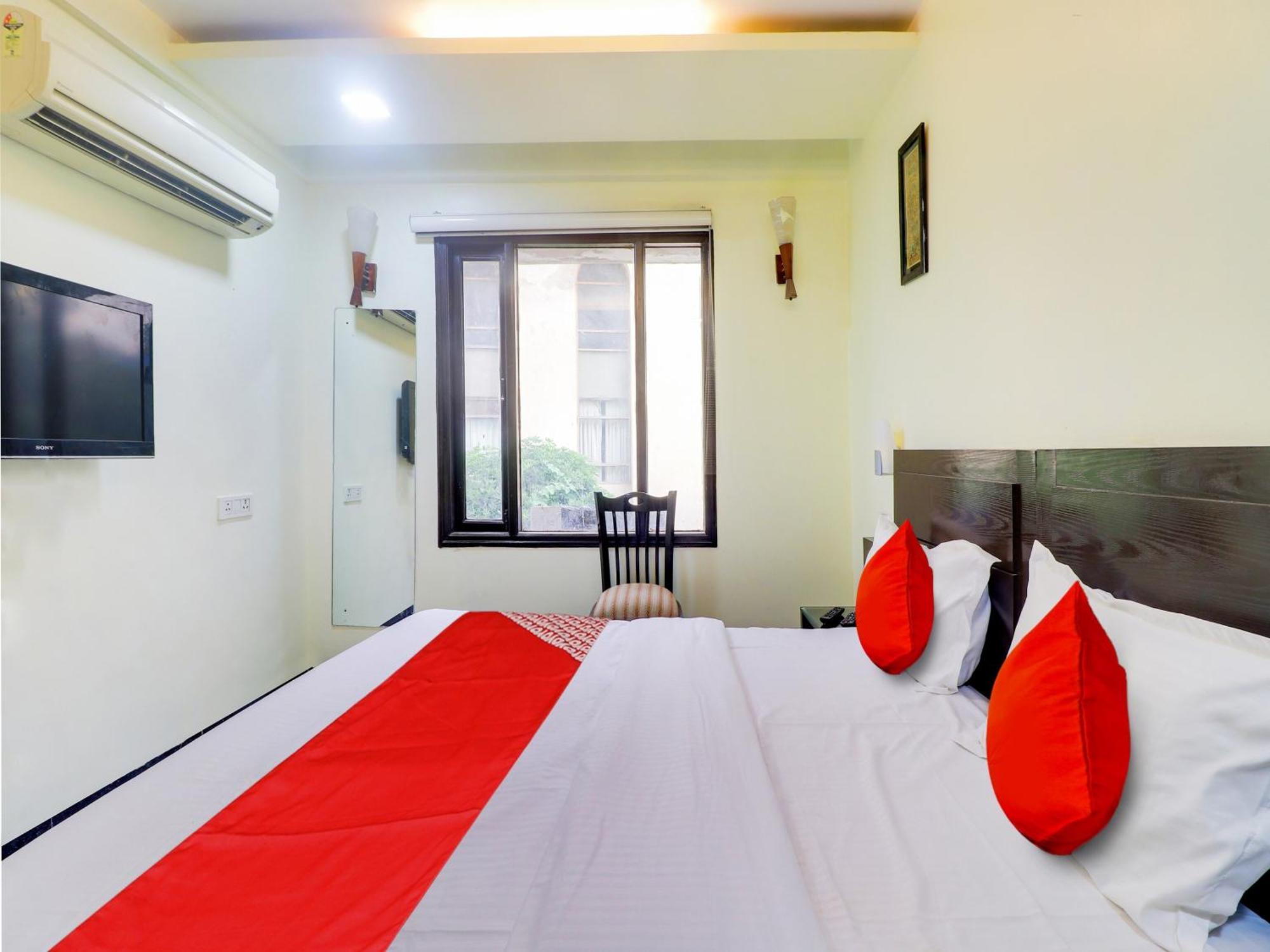 Oyo Flagship Hotel Rudra Palace Agra  Exterior foto