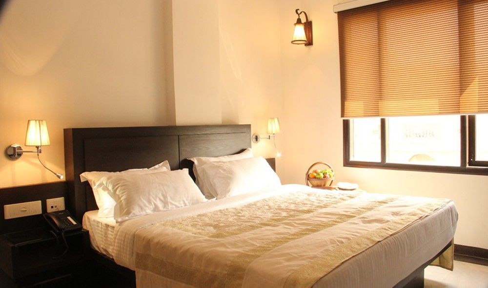 Oyo Flagship Hotel Rudra Palace Agra  Exterior foto